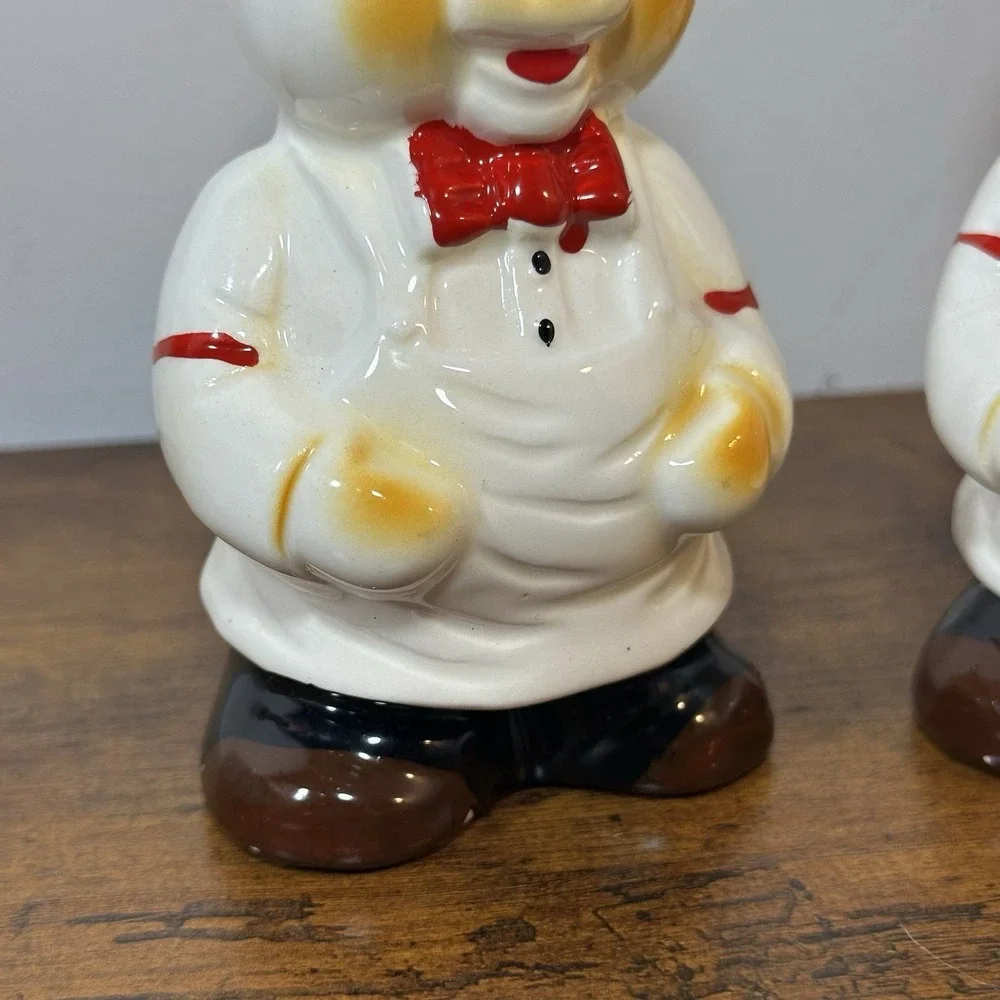 Porky Pig Chef Salt & Pepper Shakers 1950s American Bisque WB Pottery Vtg